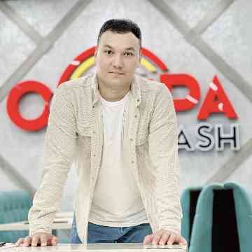 Komiljon Tojiddinov